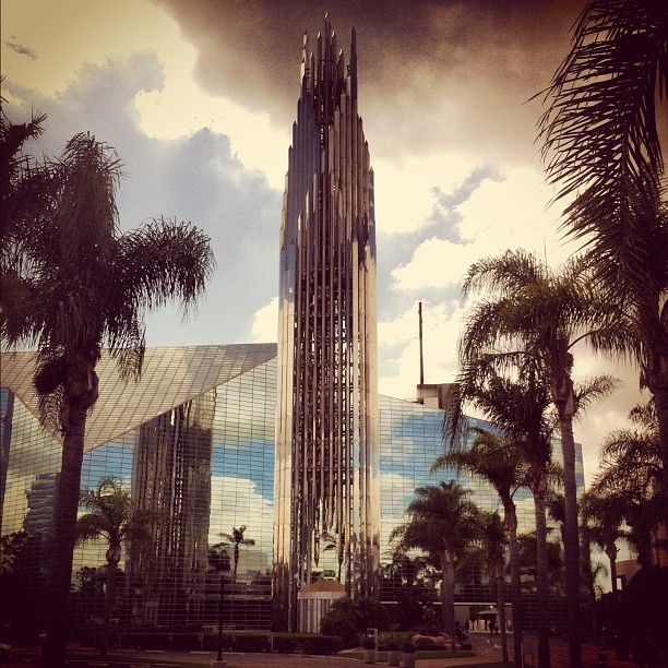 Ах да забыл, вот еще Crystal Cathedral
